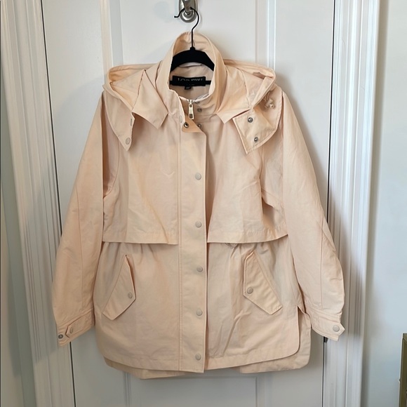NWT J. Crew New Perfect Lightweight Jacket in the colour Soft Champagne - Picture 1 of 14